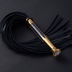 Black Label Collection Flogger